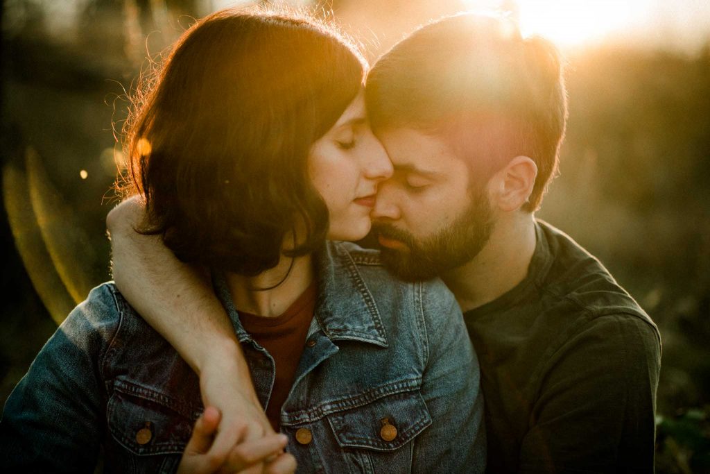 5 tips to help couples rock their engagement portrait session by Portland Oregon Wedding Photographer